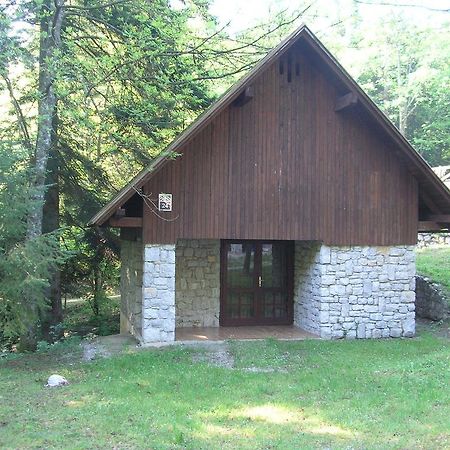 Camping Pivka Jama Postojna Kültér fotó